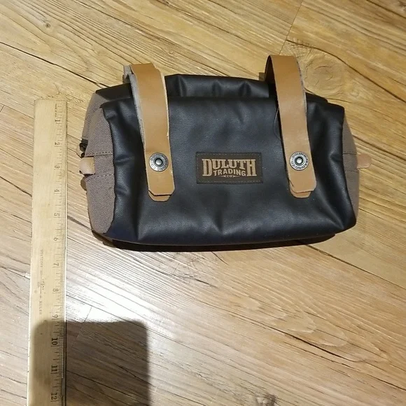 Duluth Trading Co Black and Brown Toiletry Bag with Leather Straps
